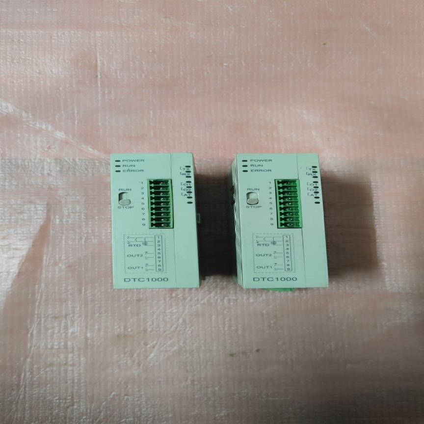 台达温控器: DTC1000V 货，成色如图！功能！~询价