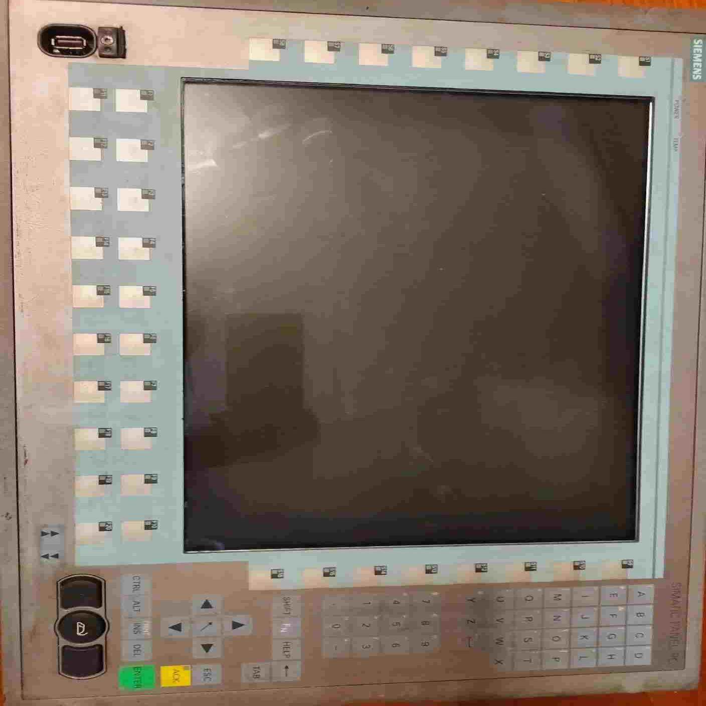 IPC677/877工控机15触摸屏，PANEL 15~询价