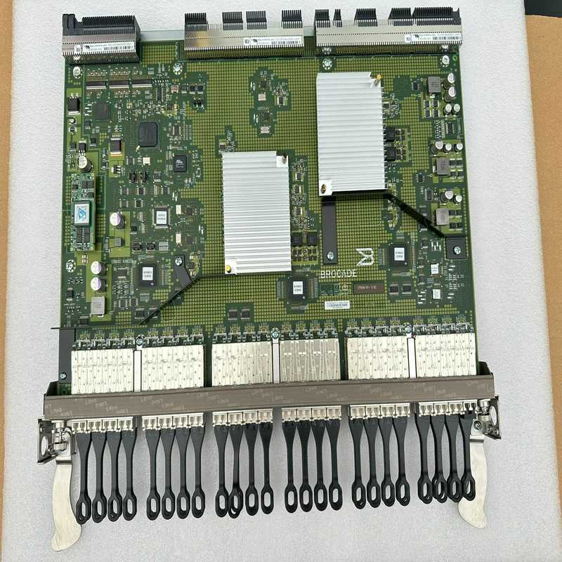博科 DCX8510-4光纤交换机板卡 FC16-48 16~议价