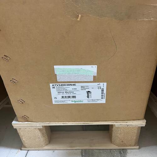 询价~软启动器ATS480C25Y  ATS48