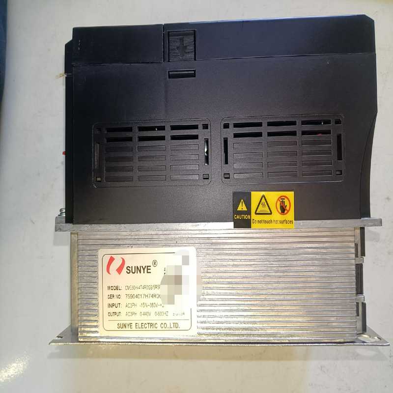 sunye变频器5KW，议价（gg设备）