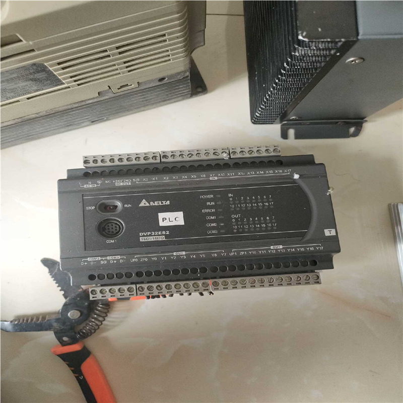 台达伺服驱动器DVP32ES200T拆机的质量好的【南风商行】