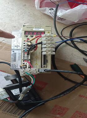 安川伺服电机200W一个，型号SGAMH-02AAA21~询价