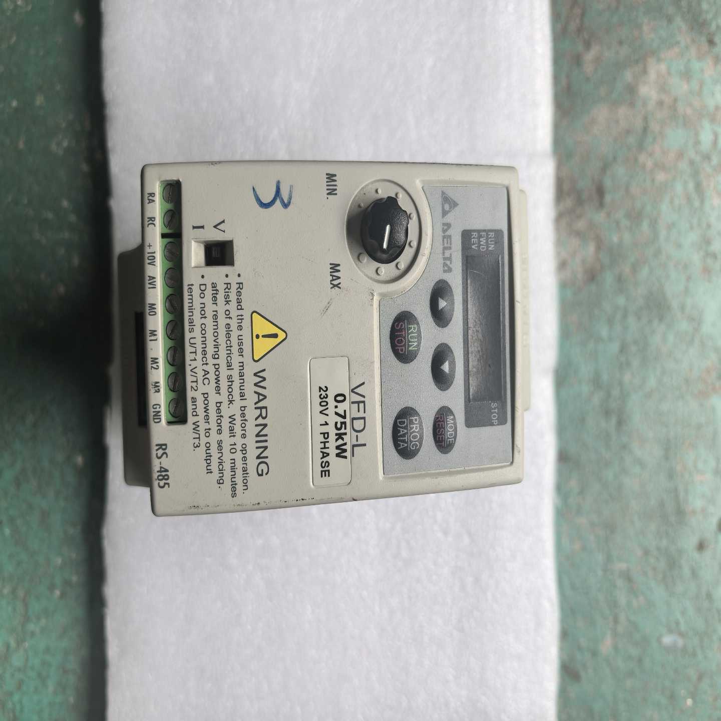 询价~台达变频器VFD007L21A   0.75KW  220V