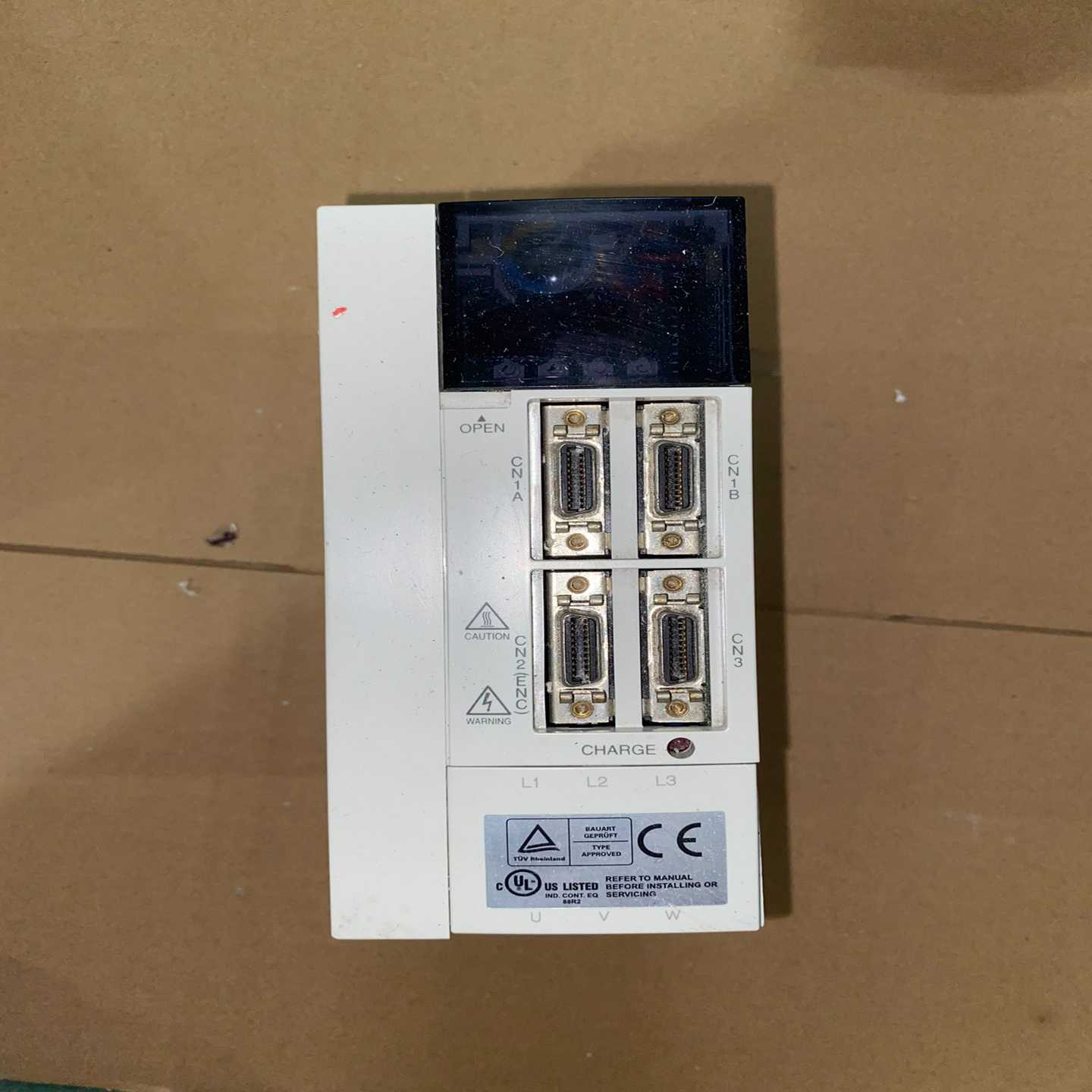 MR-J2S-60A-EG011 三菱伺服驱动器【侨报商行】