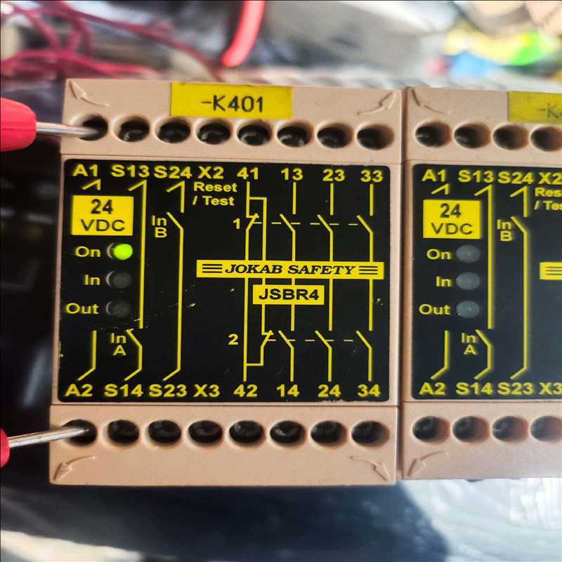 (询价)JSBR4 DC24 安全继电器2个成色还是漂亮的，如图