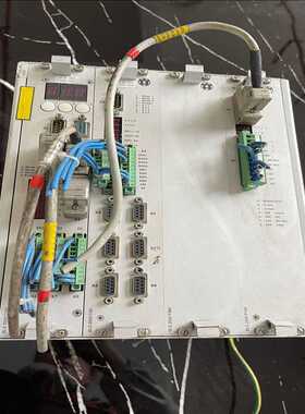 BERR LAHR百格拉 BLS 2020 4X10TE（崽载电子）