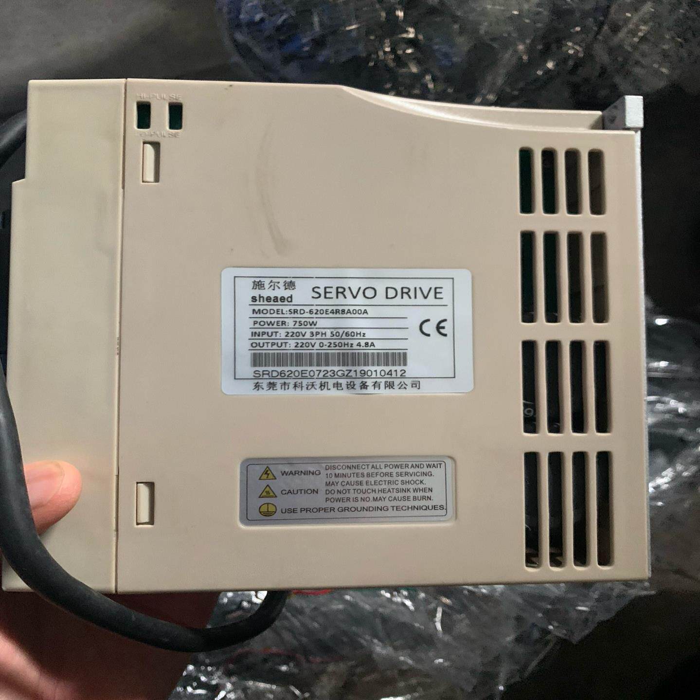 施尔德伺服马达750W，型号SRD-620E4R8A00A+~询价