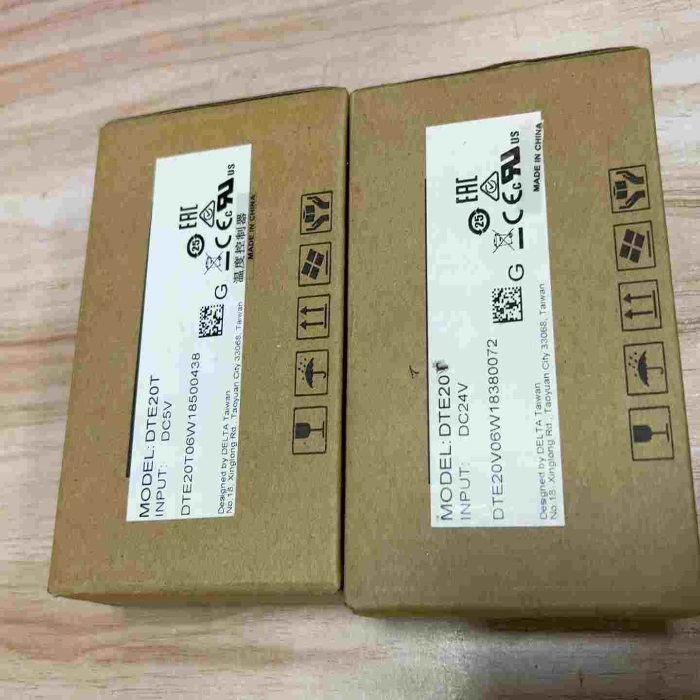 询价台达温度模块DTE20T DTE20T 全新包装俩个，图片就议价