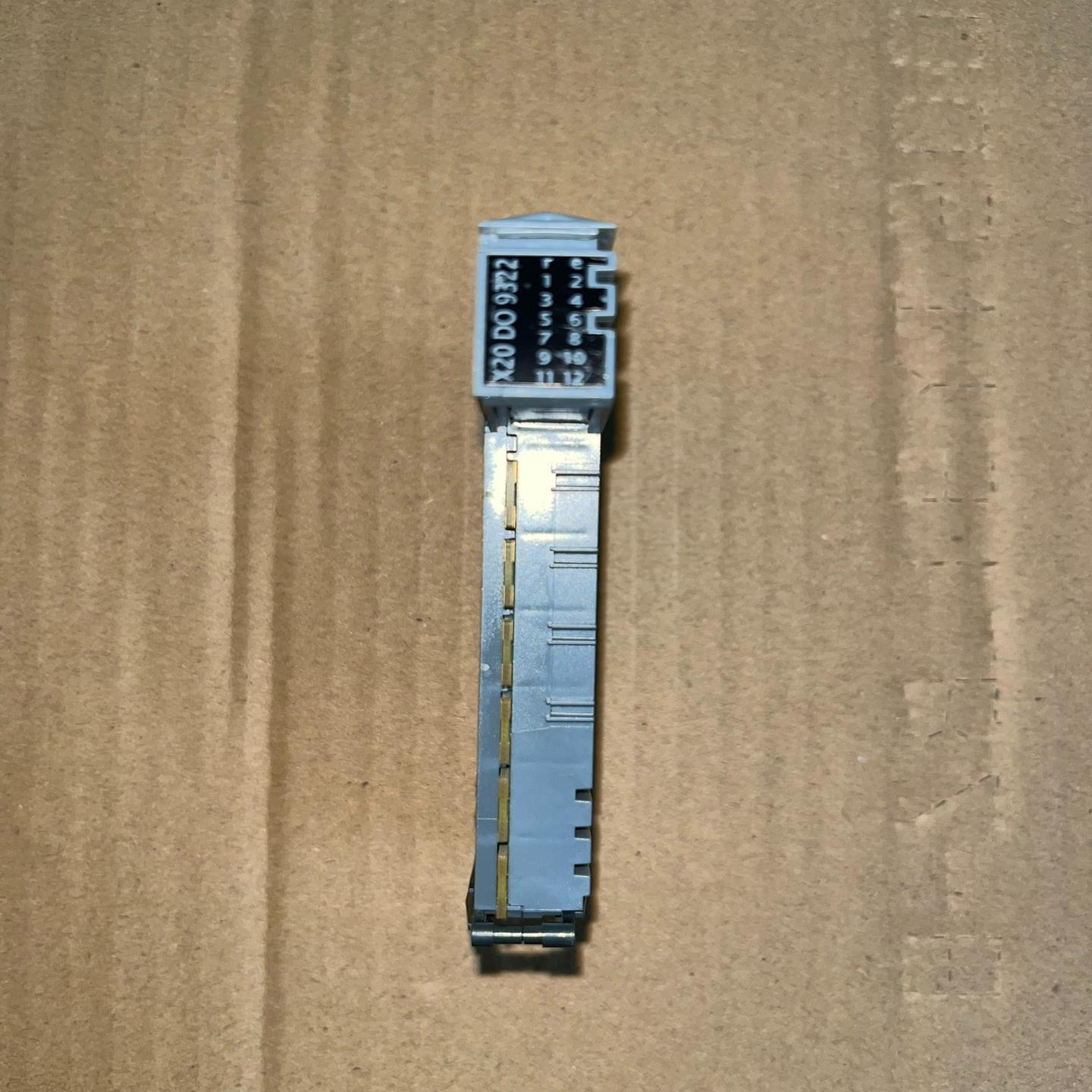 X20DO9322  实图拍摄 ~询价