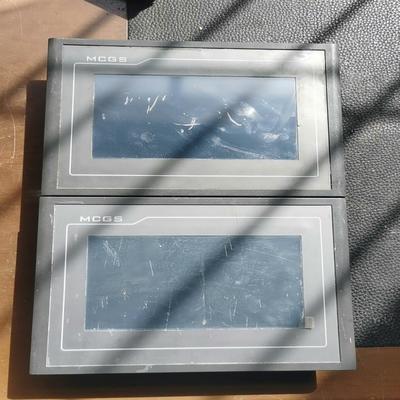 两台昆仑通泰触摸屏，型号TPC7062TD，实物图拍摄，已通~询价