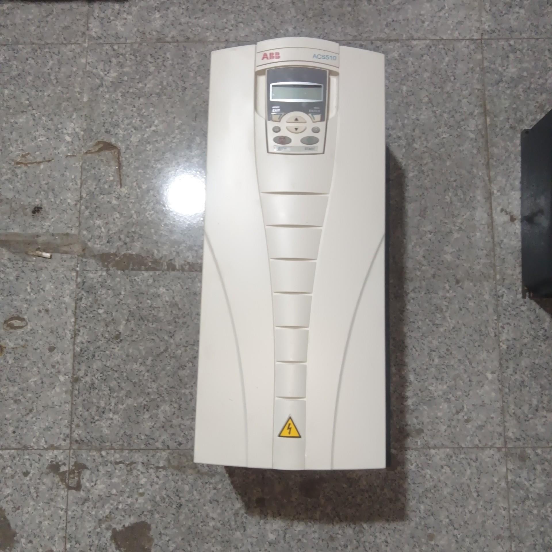 ABB变频器ACS510-01-046A-4  三相380V~询价