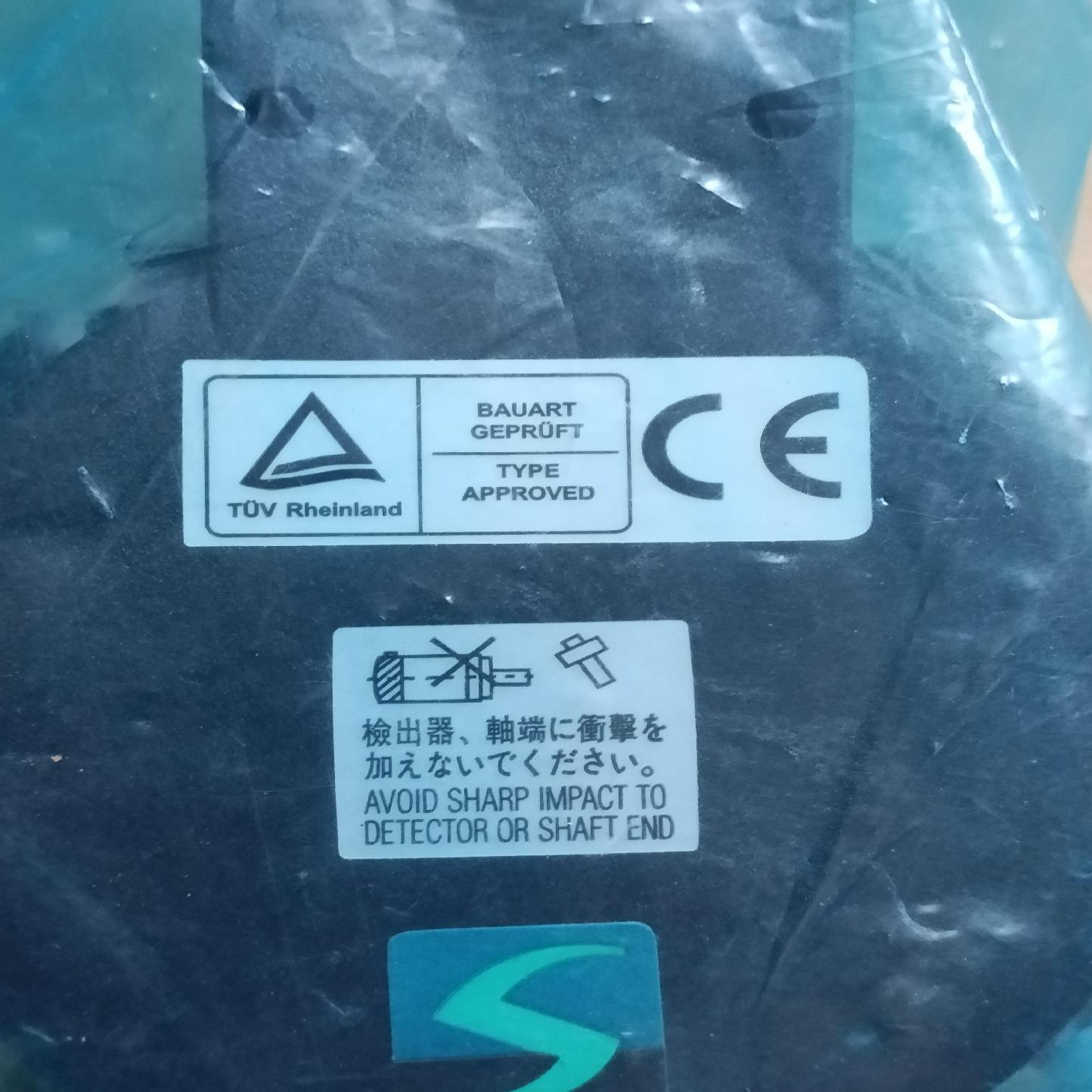 三菱编码器OSA18-130 ，实物图片，功能，(通通配件）