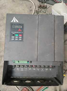上海普川pc300系列55kw变频器一台，，成色一般，有下盖【侨