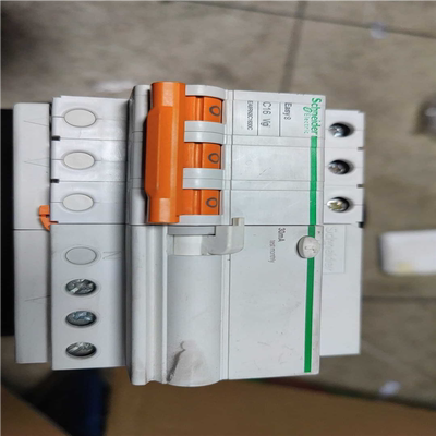 EA9R 漏电保护断路器3P C16A/30mA~询价