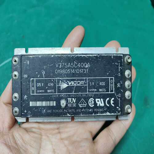 V375A5C400A美国VICOR电源模块  实物如图所示（gg设备）
