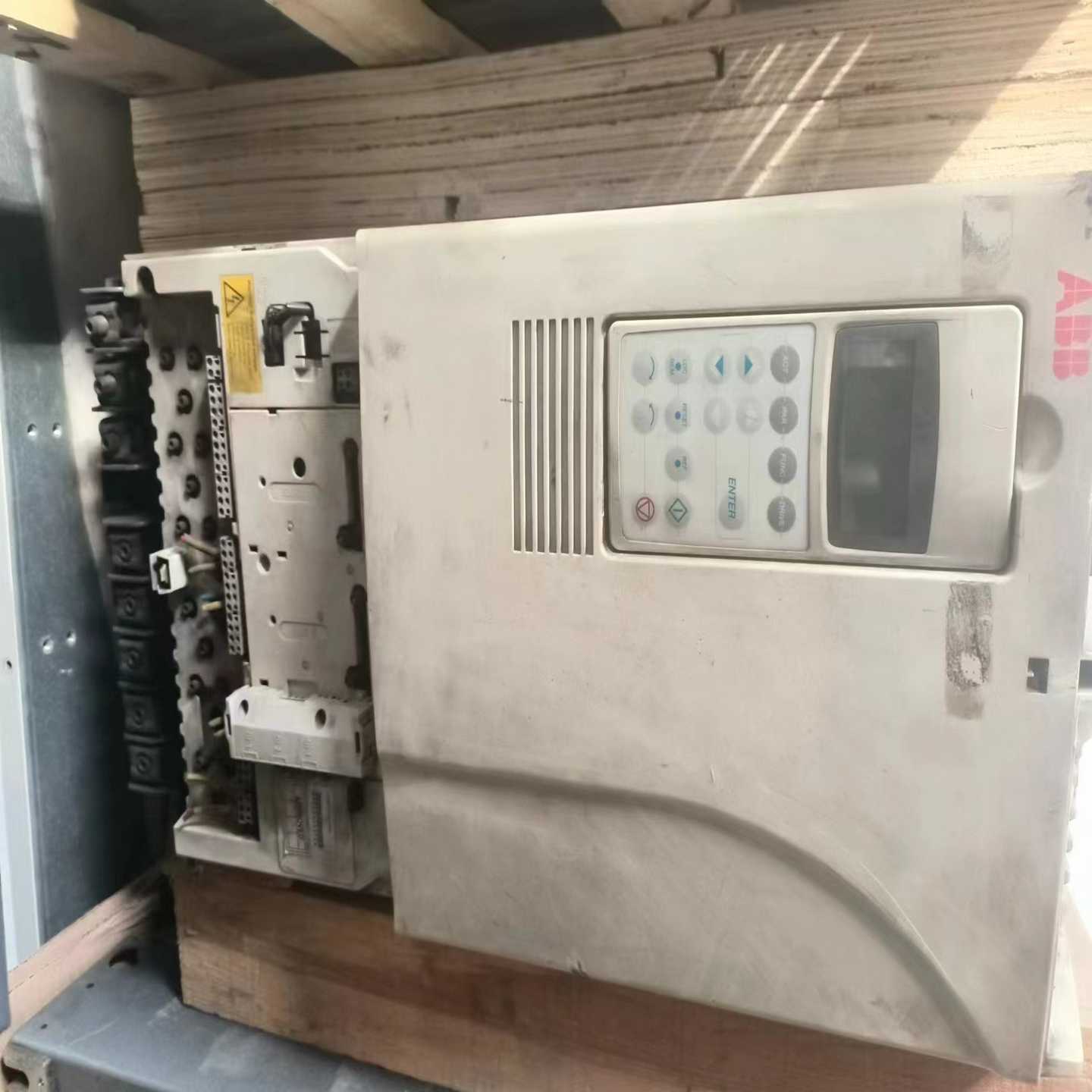 ABB800系列110kw变频器一台，功能测试正常，[浩蓉商户]
