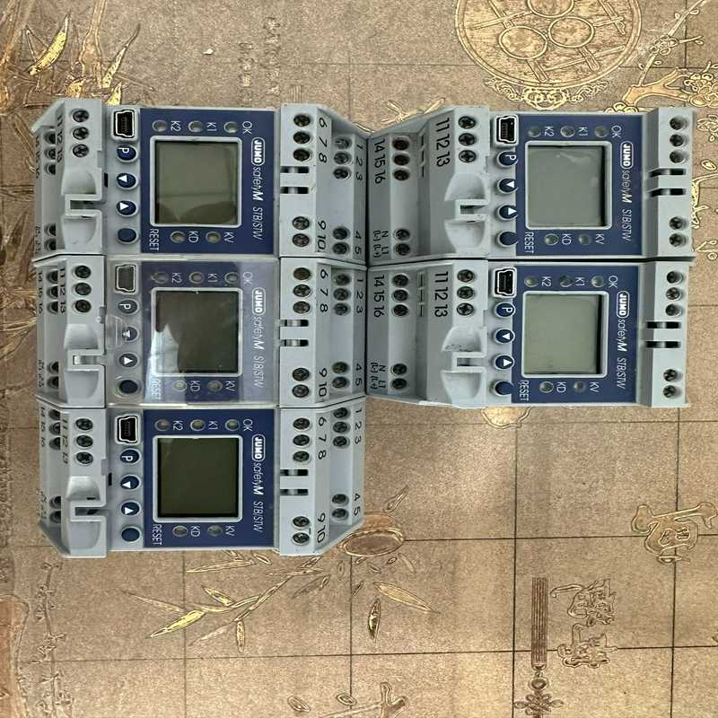 JUMO GmbH 701150/8-01-0253-200~询价