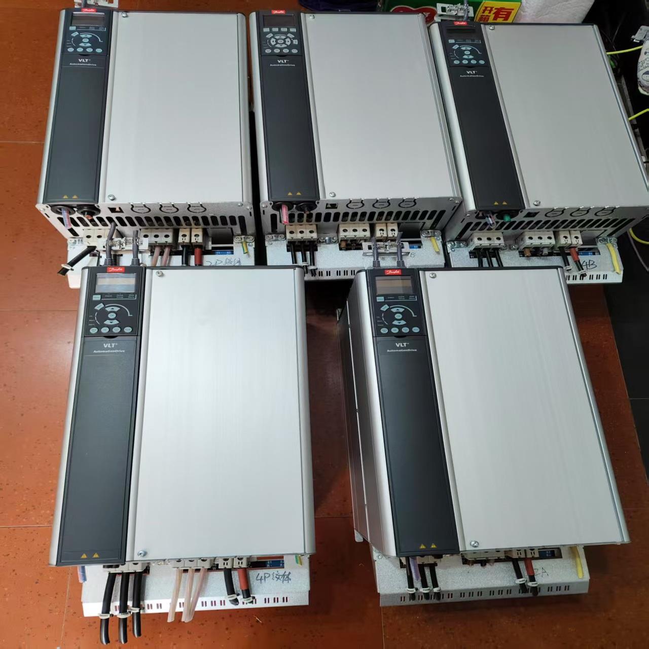 丹佛斯变频器FC-302P37KT5E20H2 三台~询价