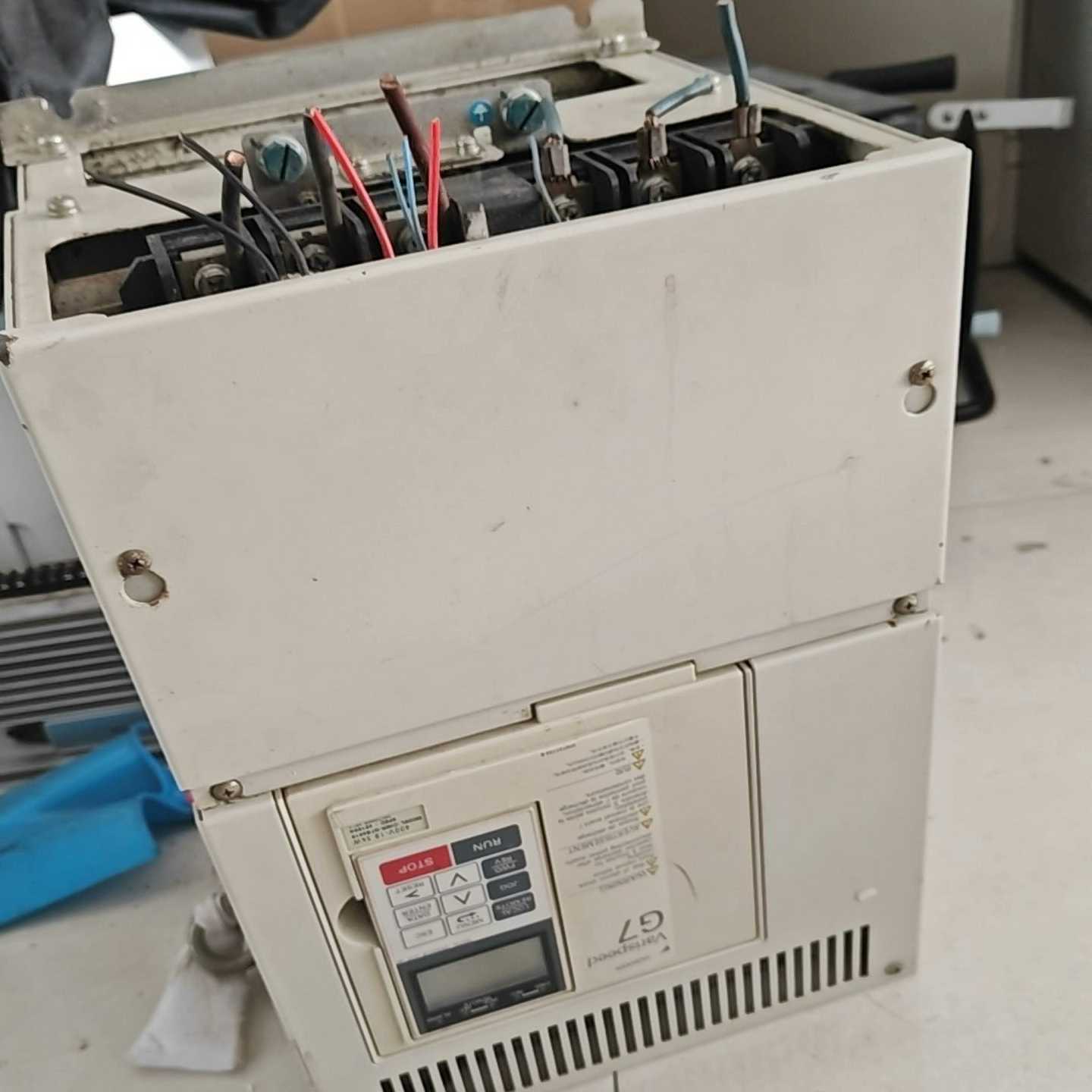 CIMR-G7B4018一台安川G7变频器18.5KW,（地坛设备）