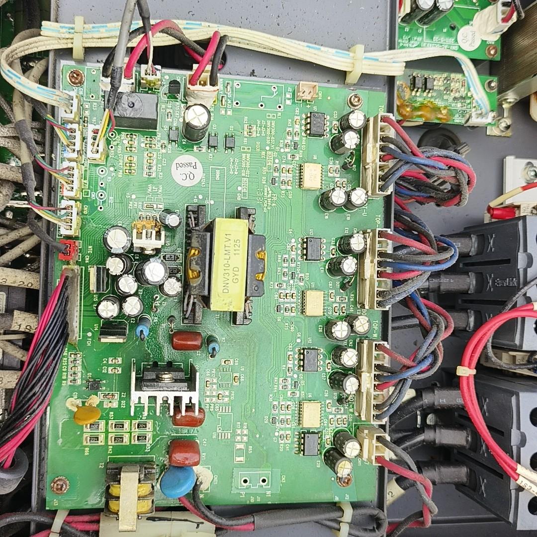 (询价)迪恩变频器驱动板，E300871 PCB-01，正常使用