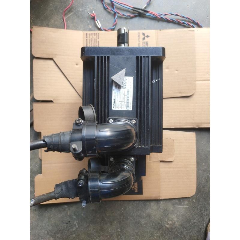 日鼎130st-m100e2a-i伺服电机成色漂亮功能完