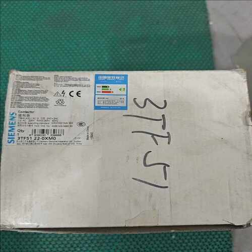 议~接触器3TF51 22-0XM0 1台，库存样子如