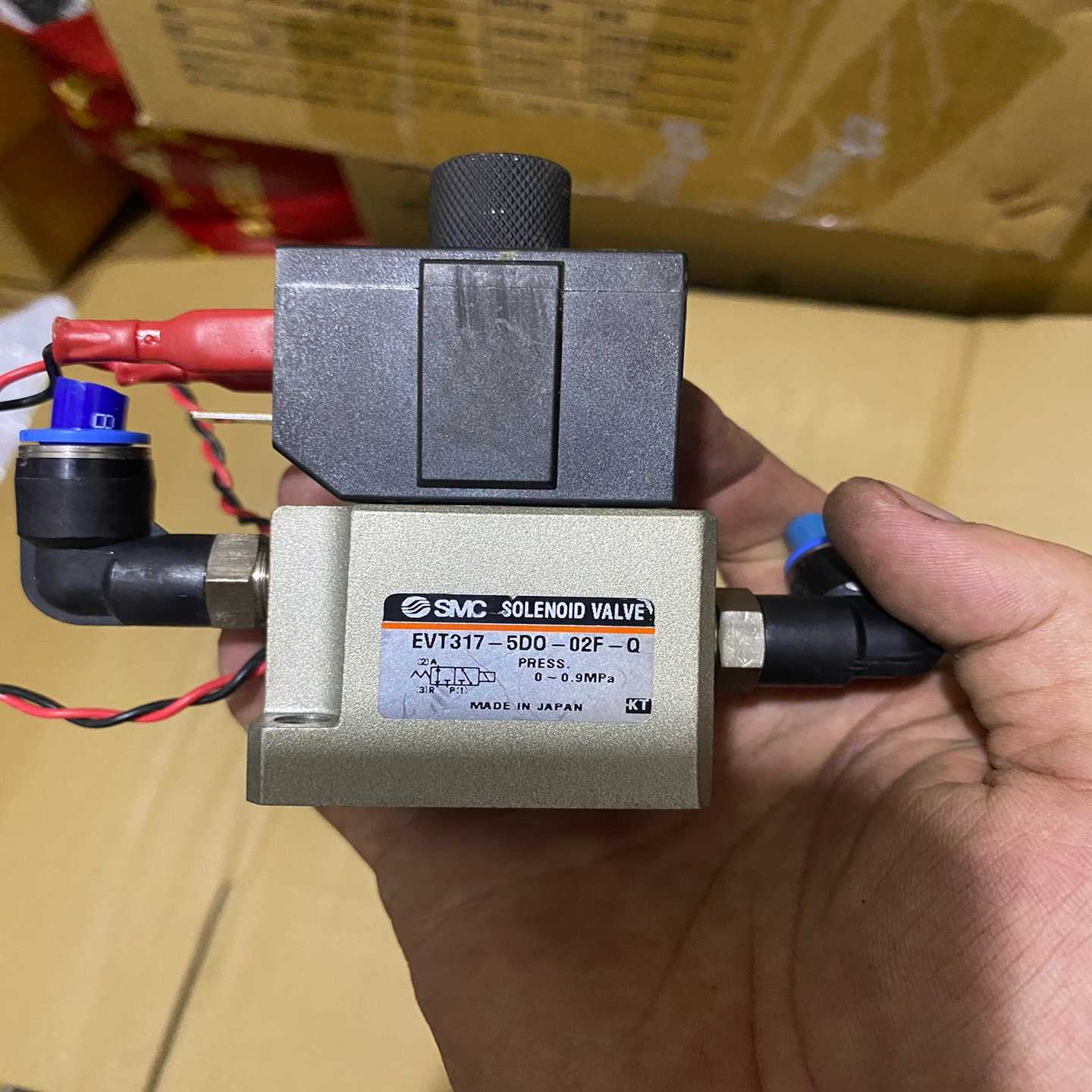 电磁阀 EVT317-5D0-02F-Q ,实图拍摄,~询价