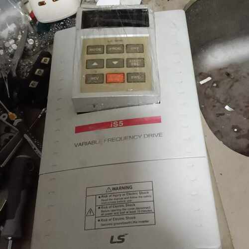 LS/LG变频器SV037iS5-4NO，3.7千瓦，一次没（耶耶电子）