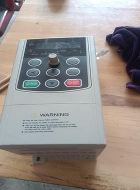 WARNING变频器，D6-T4-o2R2，Ac3PH380~议价