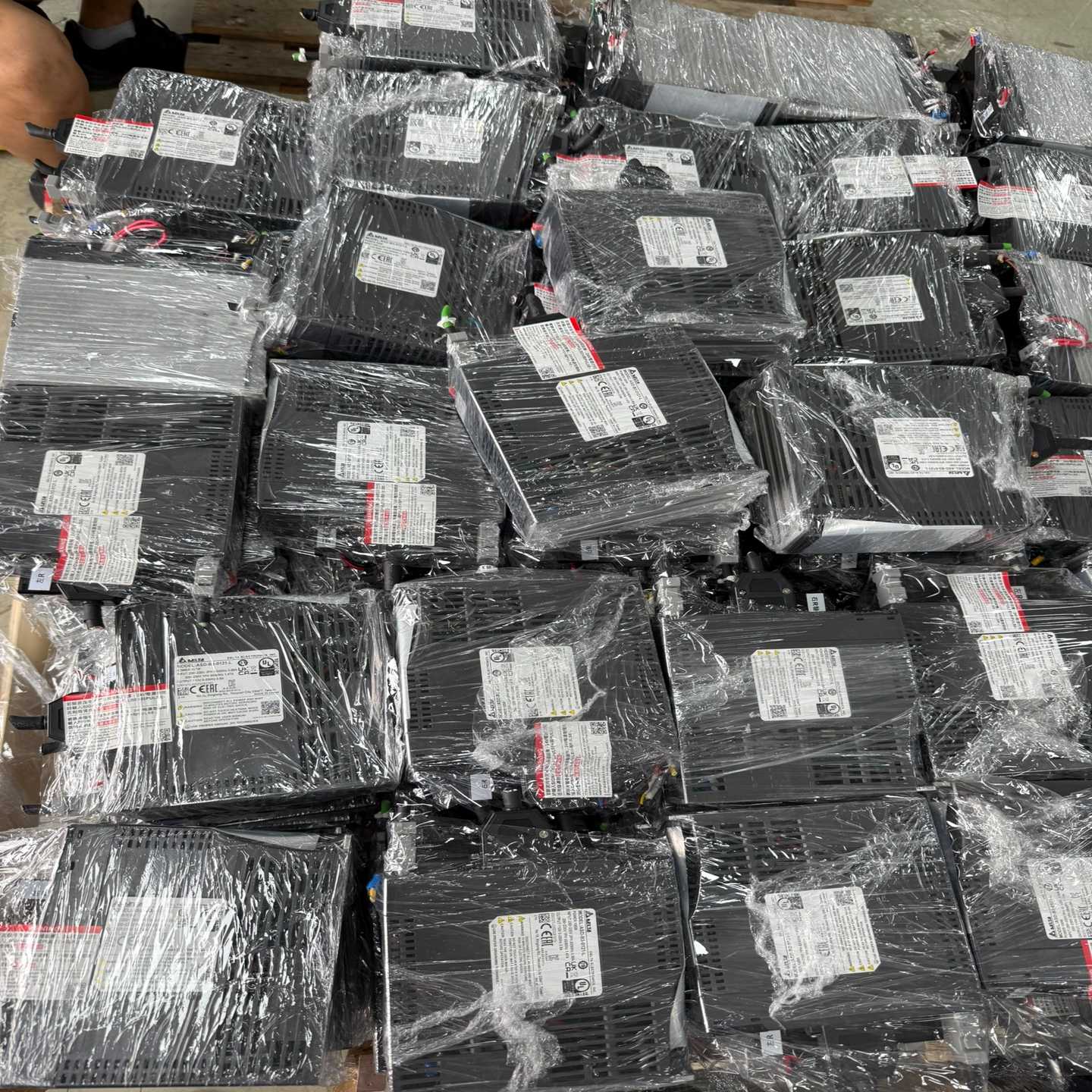 (询价)台达b3/200w 伺服电机 ASD-B3-0221-L E