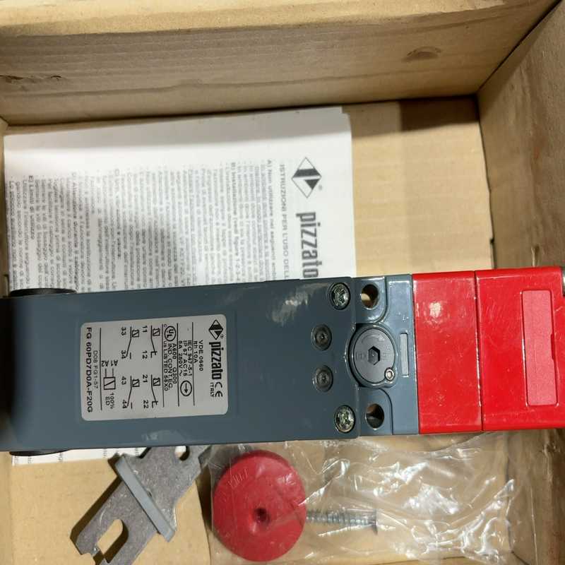 PIZZATO安全开关FG60PD7D0A-F20G（夫美商行）
