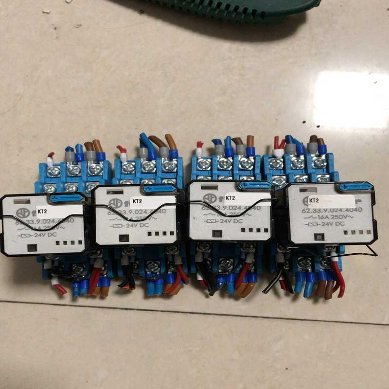 意大利finder继电器62.33.9.024.4040~询价