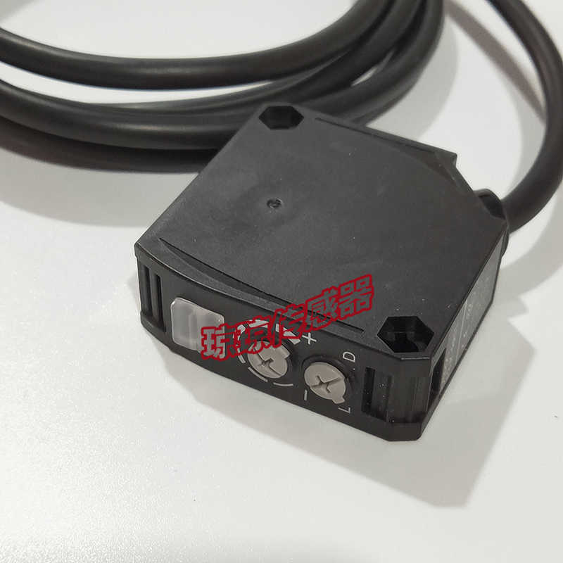 **E3JK-RR11 E3JK-RN13 E3JK-DN14AC/DC自由电源型光电传感器*
