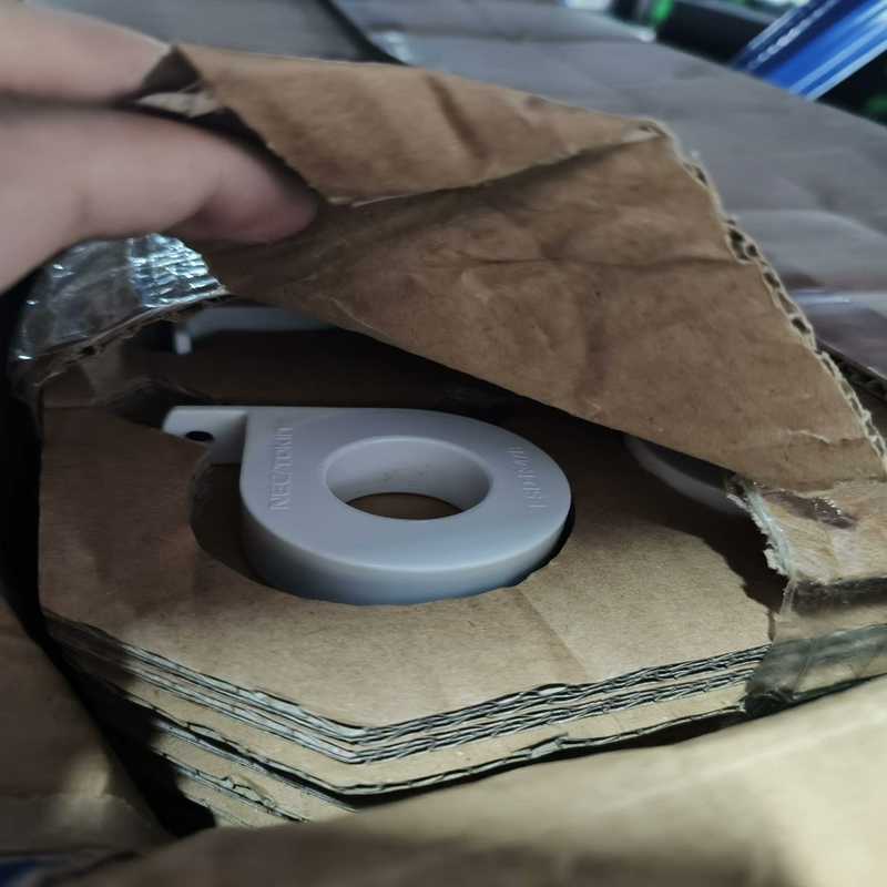 (询价)NEC/TOKIN ESD-R-47B磁环滤波器，未使用