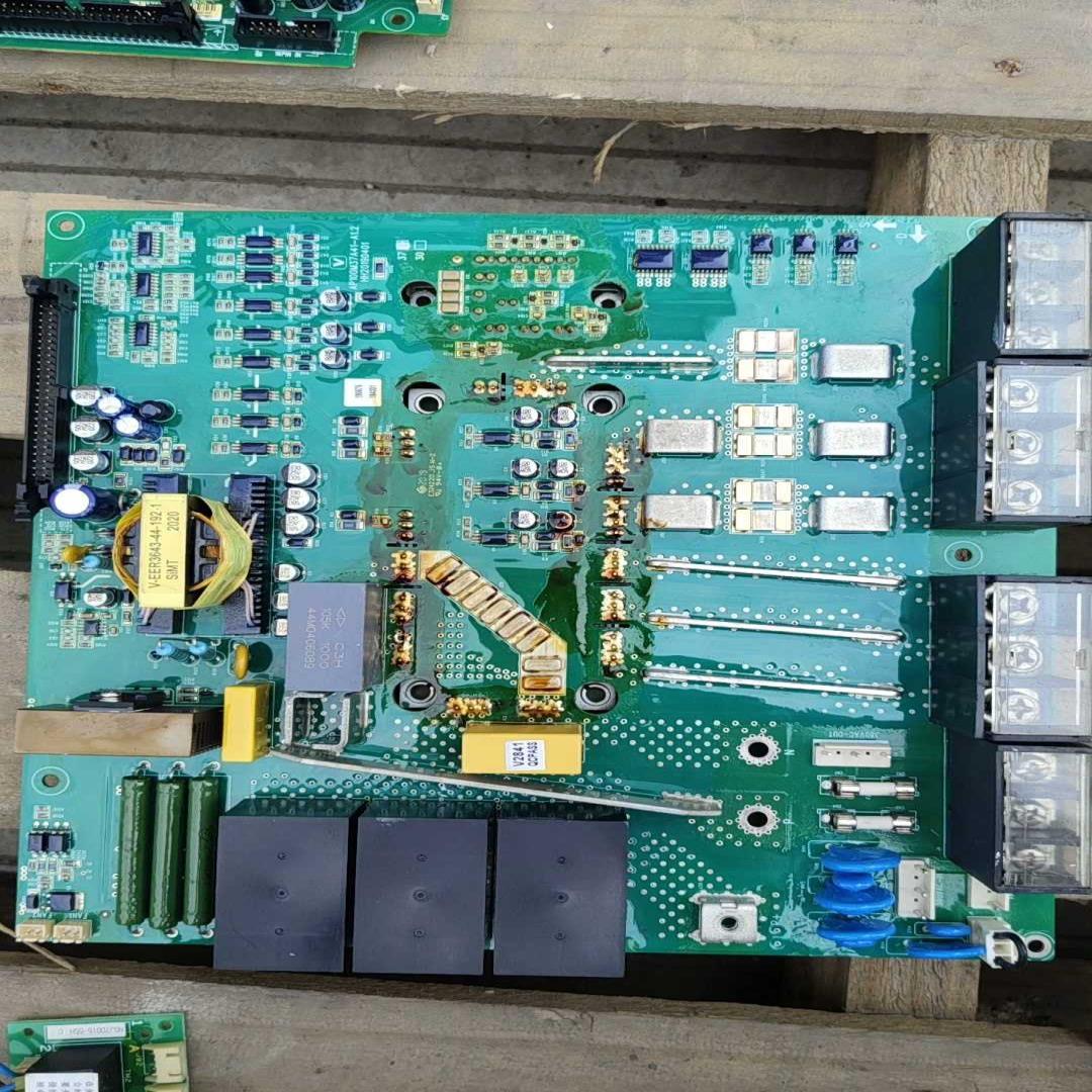 议~伟创空压机变频器驱动板AP100M37A41-A1.2,AP