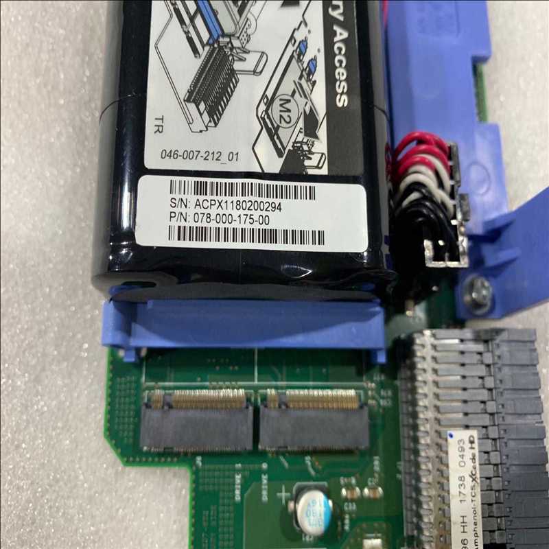 078-000-175-00 EMC Isilon A200（耶耶电子）