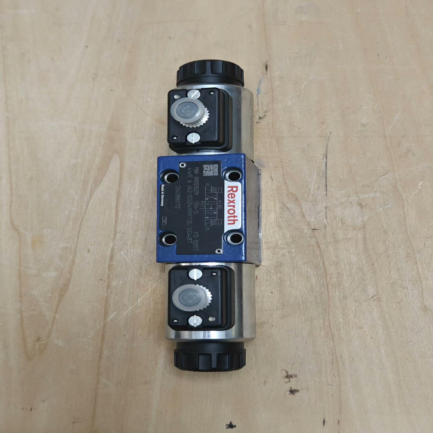 4WE6J62EG24N9K72L SO407R901(跳跳机械)
