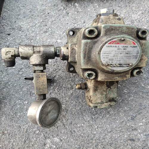台湾EALY戈力液压泵VVP一VD1/F30A，拆件机【卡奥电子】