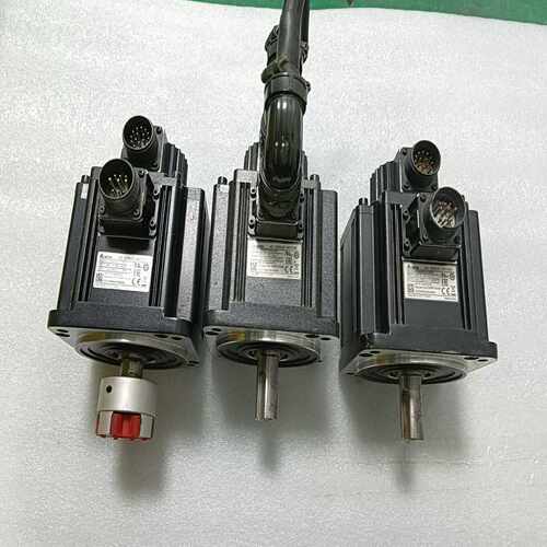 台达B2 1.5KW电机 ECMA-E21315RS，成色如（耶耶电子）