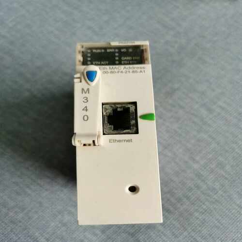 cpu主机BMXPRA0100，成色还好，就是网口有腐~询价