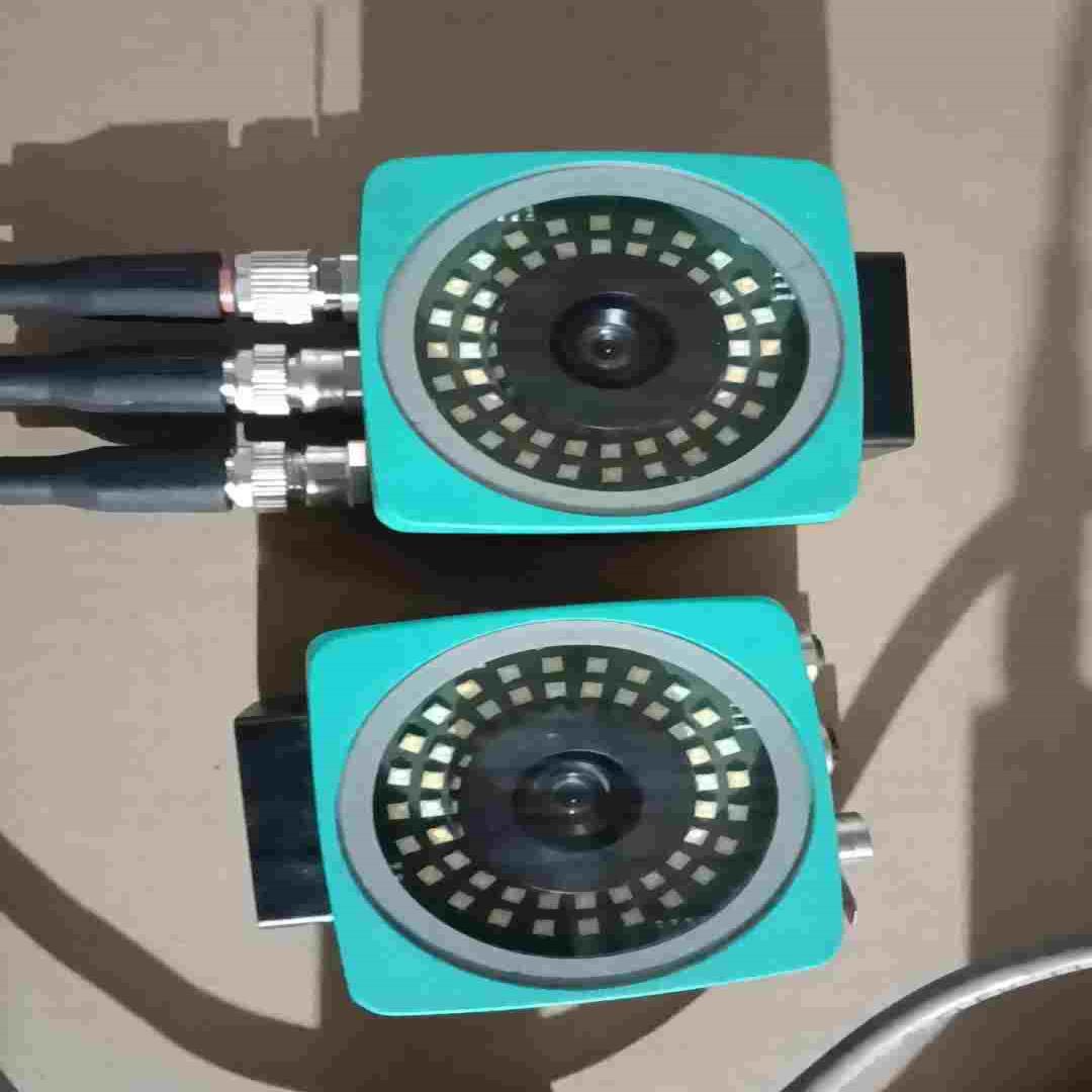 询价~倍加福PGV100-F200A-B17-V1D实物图