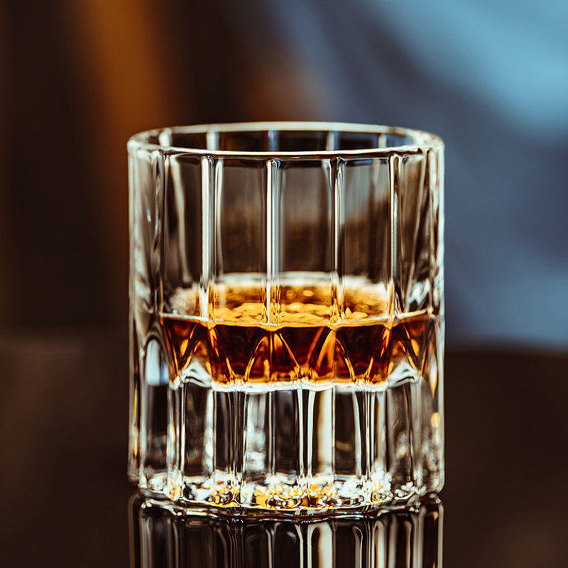 高级感轻奢威士忌酒杯套装创意家用水晶玻璃白兰地洋酒啤酒杯子