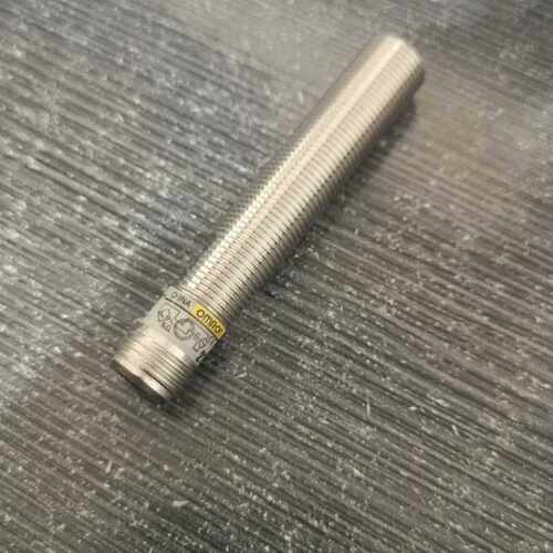 询价~接近开关E2E2-X2Y1-M4   E2E2-X5MY1-