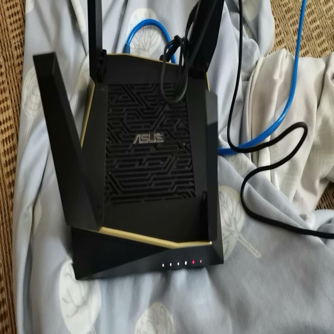 华硕RT-AX92U无线三频AX6100千兆WiFi6路由器【议价】