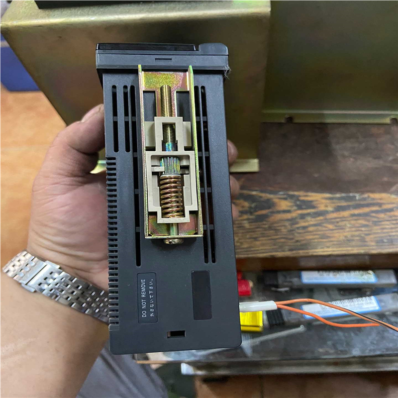 K3NX-VA2A-C2 数字面板表~议价