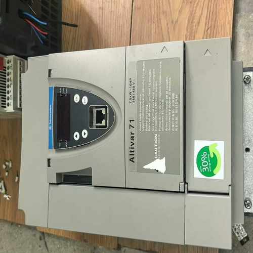 施耐德变频器ATV71HU75N4Z7.5KW38--议价商品