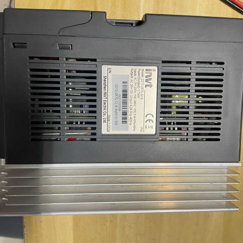 GD10-0R7G-S2-B，英威腾变频器220V/0.75（gg设备）