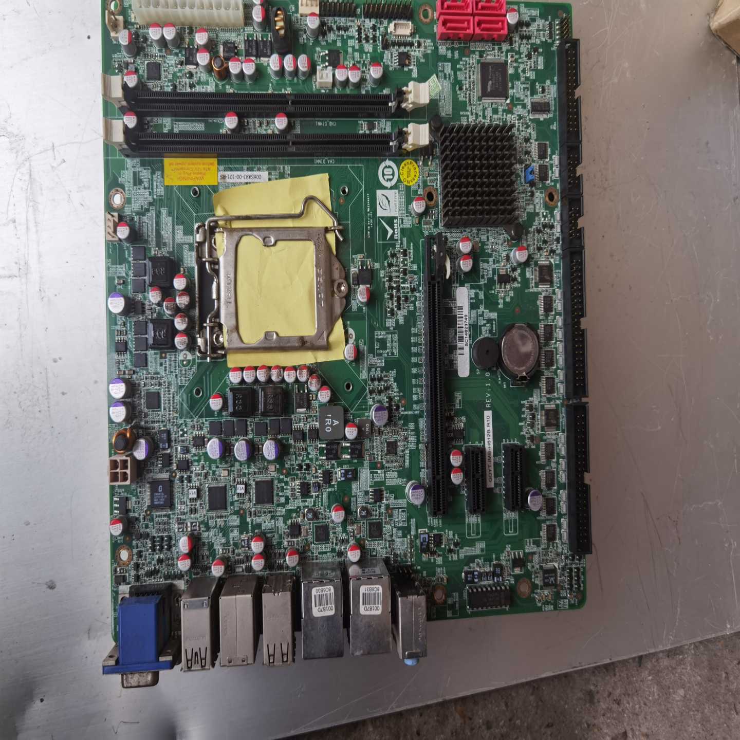 原装正品双网卡双VGA工控机主板IOBP-IMB-H612B需询价