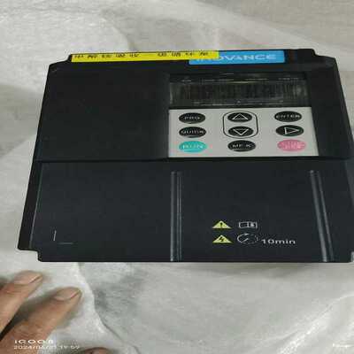 汇川变频器MD290-3.0G/3.7PB,成色不错，有要的（耶耶电子）